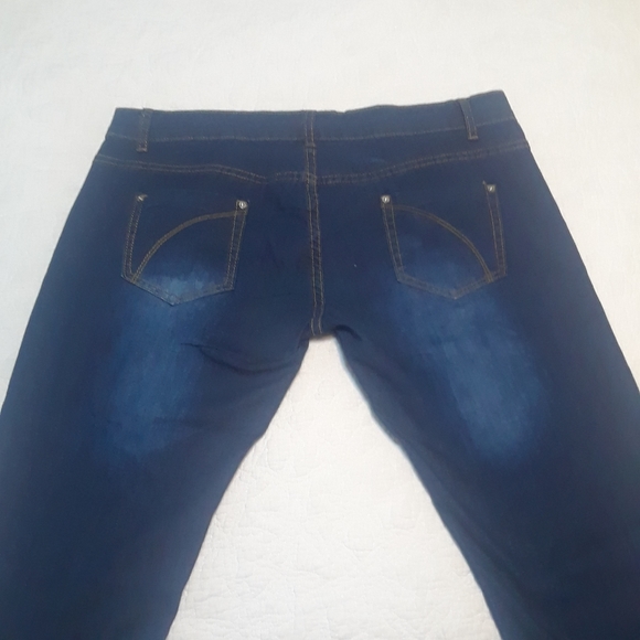 Low rise Jeans - Picture 2 of 4